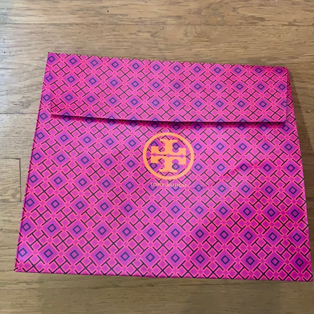 Tory Burch Heavy paper bag (12 x 11 x 5)